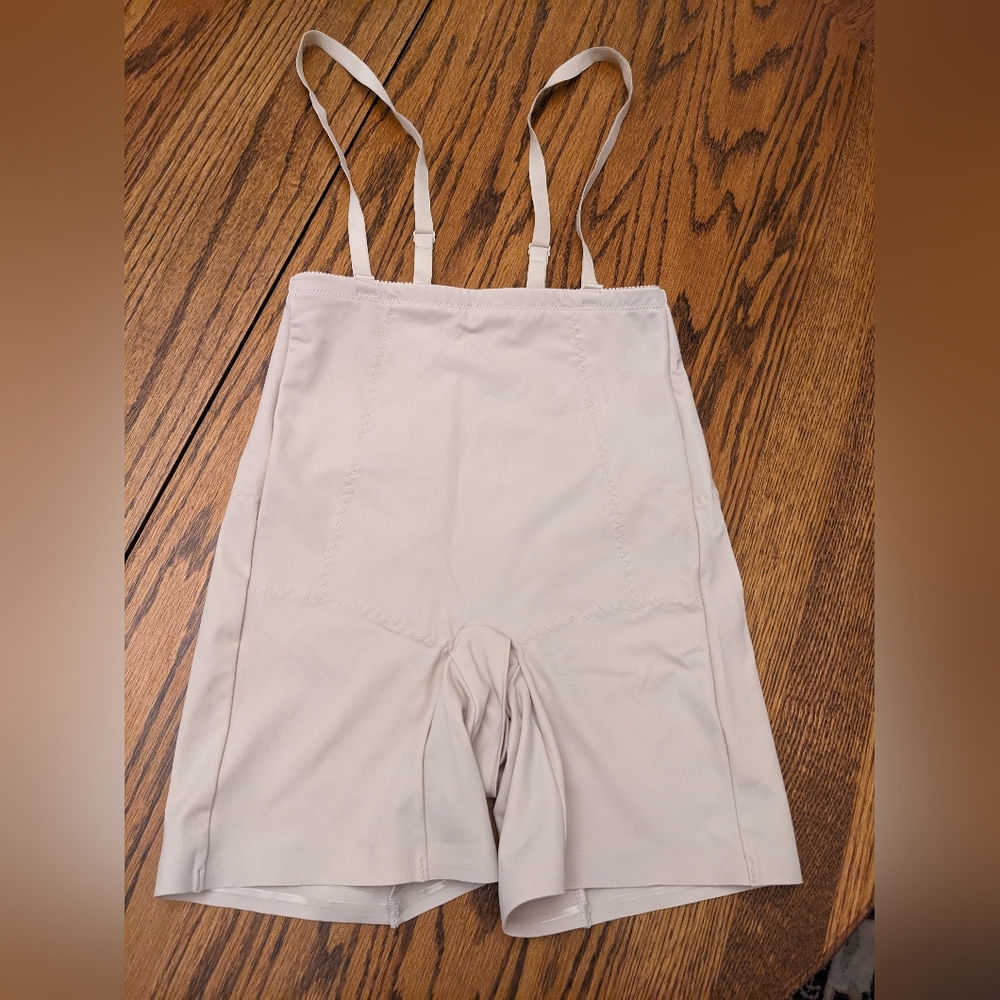 Motif Medical Postpartum Recovery Support Garment Sz. XS